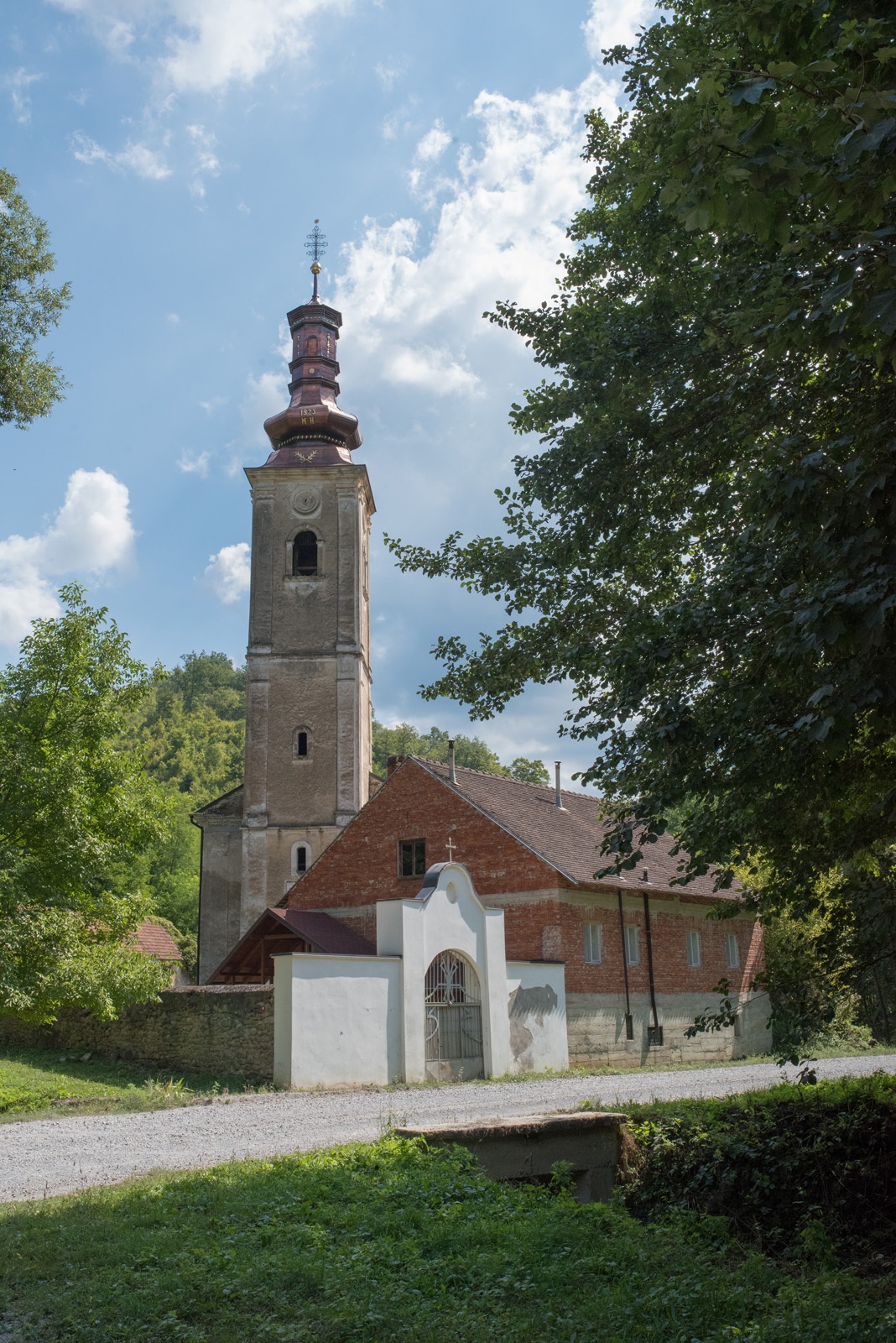 Manastir Pakra 007